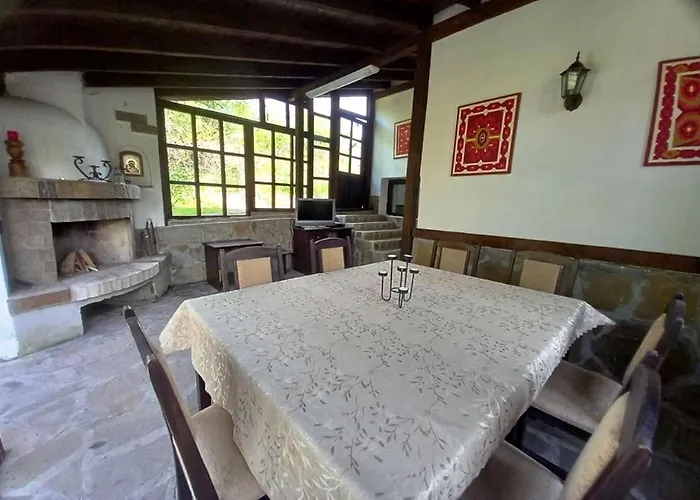 Kalina Semesterbostad *